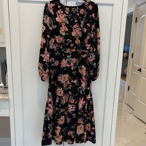 Yakira Bella L Floral Black Dress